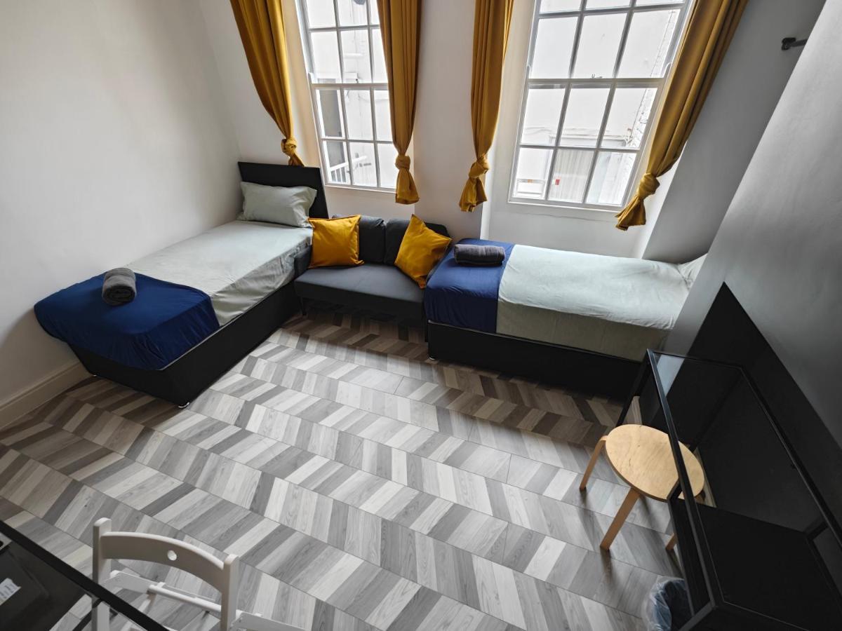 2 Bedroom 2 Bathroom Apartment In Old St - Shoreditch - Zone 1 London Exterior foto