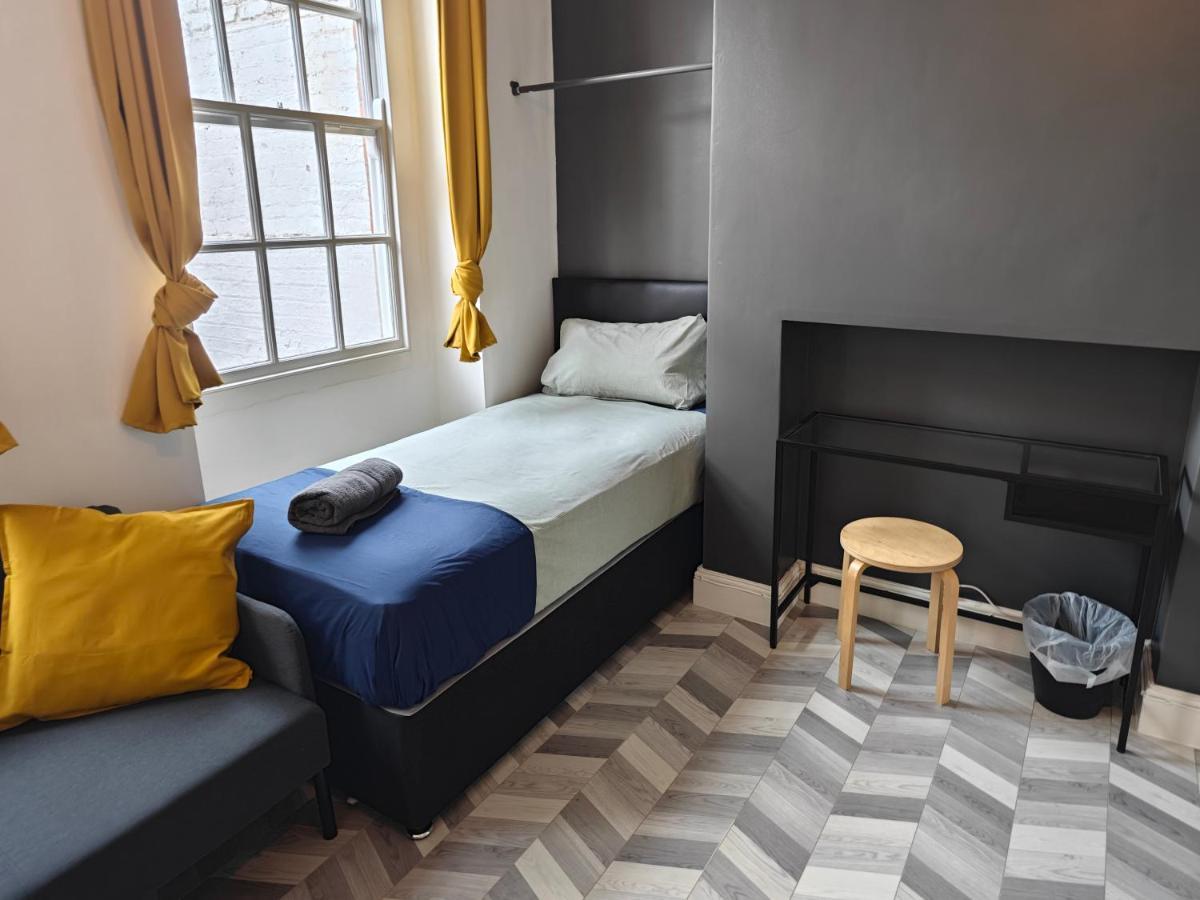 2 Bedroom 2 Bathroom Apartment In Old St - Shoreditch - Zone 1 London Exterior foto