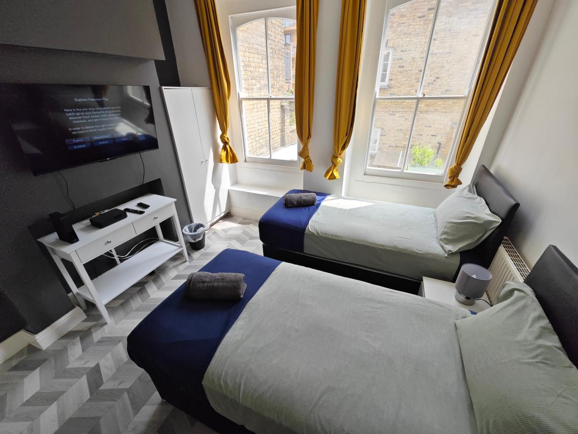 2 Bedroom 2 Bathroom Apartment In Old St - Shoreditch - Zone 1 London Exterior foto