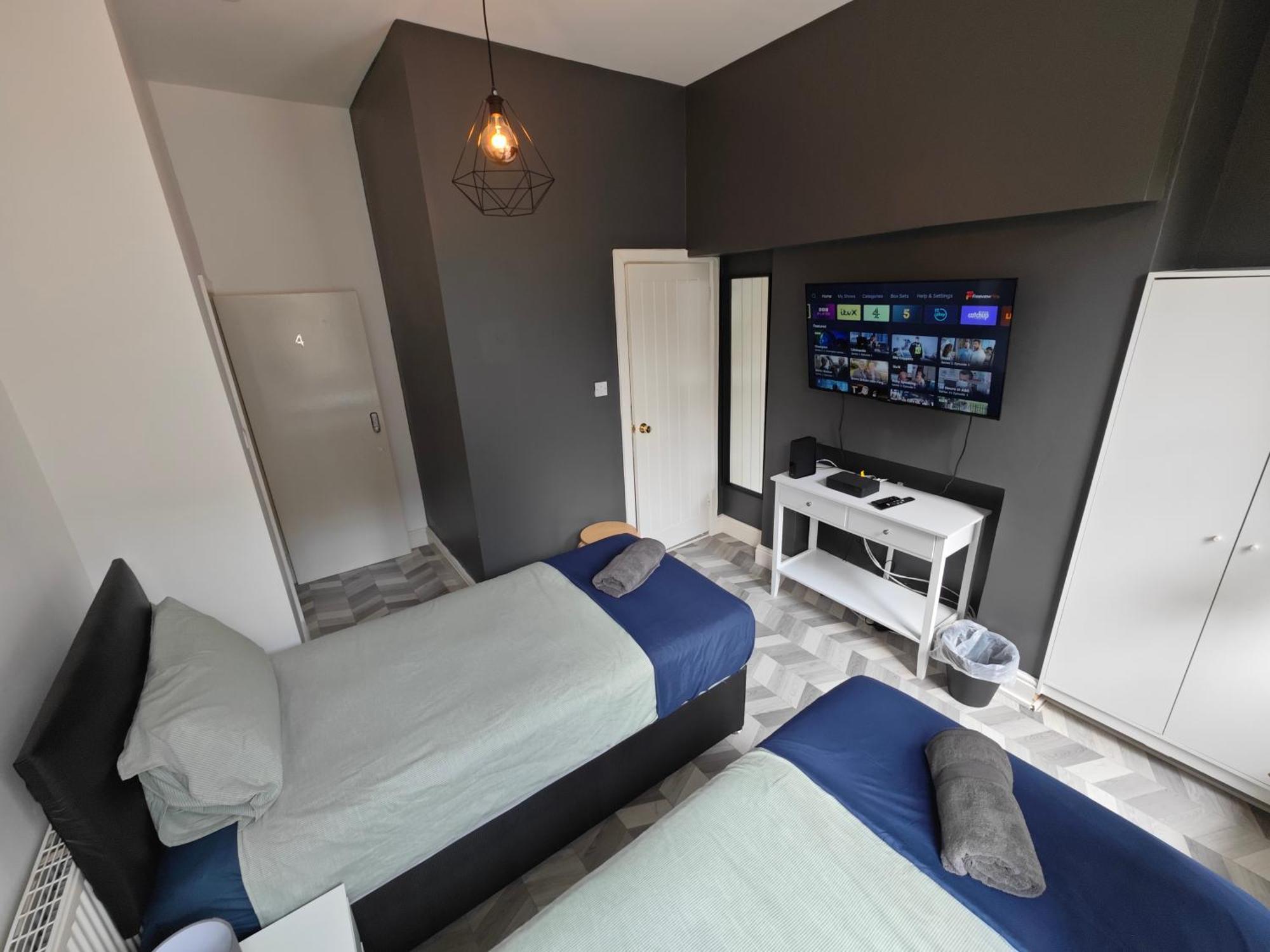 2 Bedroom 2 Bathroom Apartment In Old St - Shoreditch - Zone 1 London Exterior foto