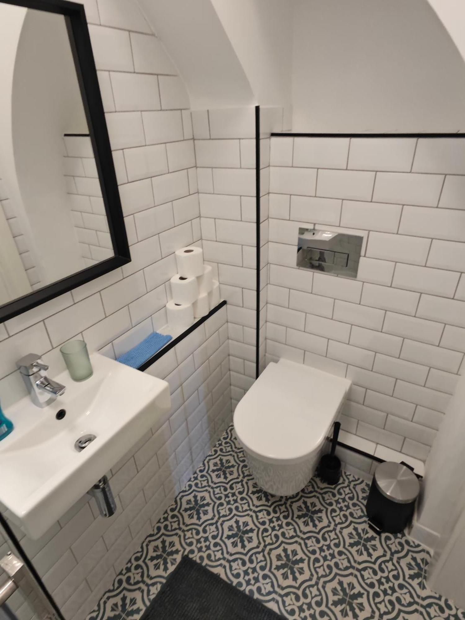 2 Bedroom 2 Bathroom Apartment In Old St - Shoreditch - Zone 1 London Exterior foto