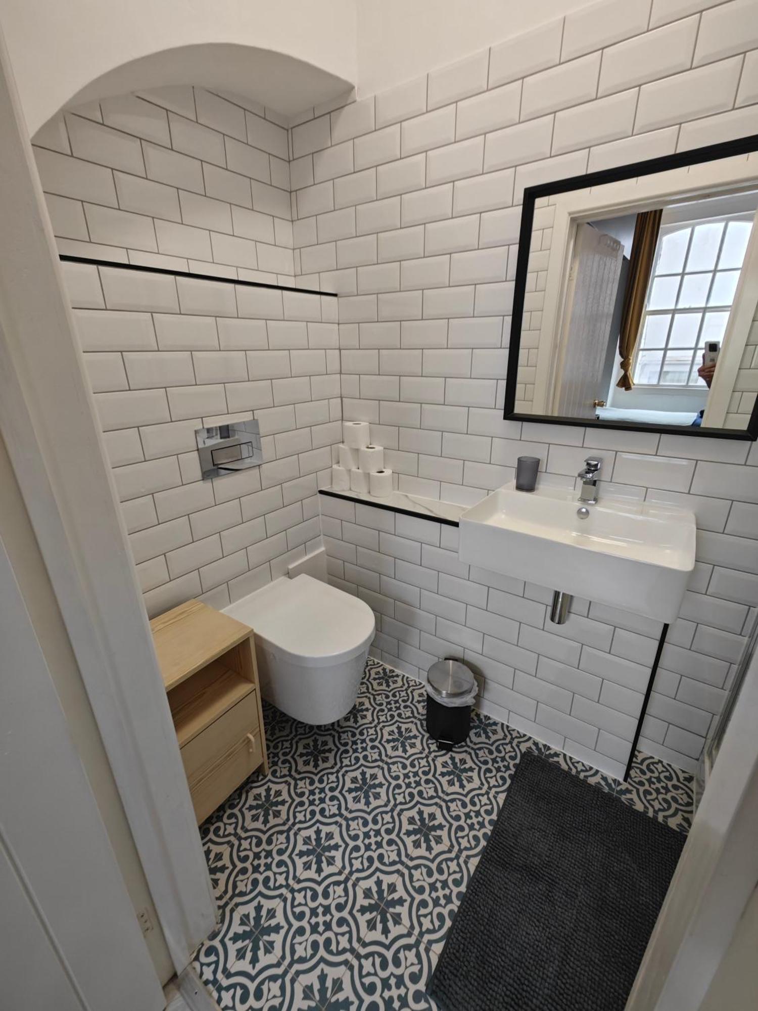2 Bedroom 2 Bathroom Apartment In Old St - Shoreditch - Zone 1 London Exterior foto